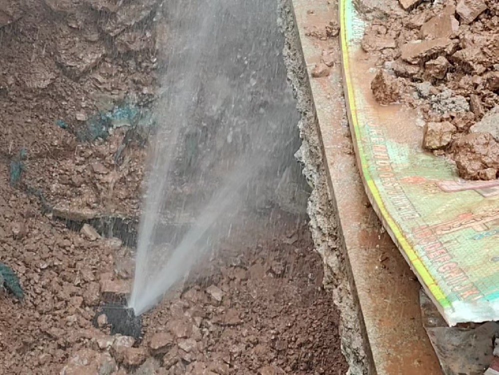 北关区消防水管漏水检测定点开挖